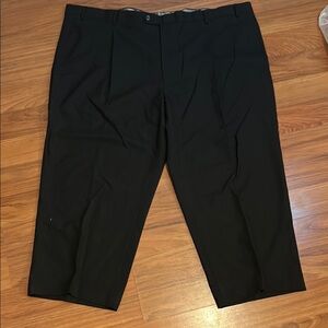 Black Dress Pants with Straight-Leg Cut and Cropped Length